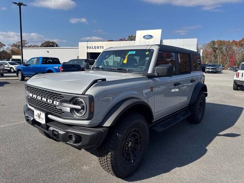 Avalanche 2026 Ford Bronco Badlands