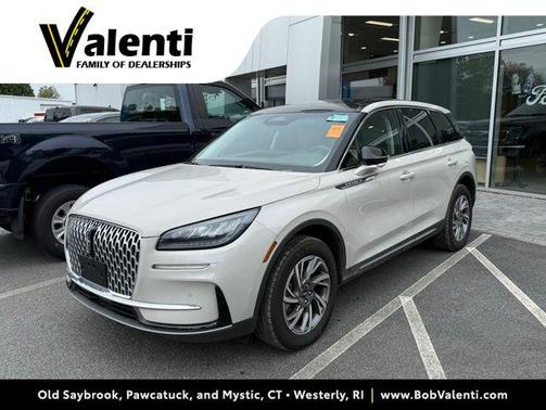 2023 Lincoln Corsair Standard