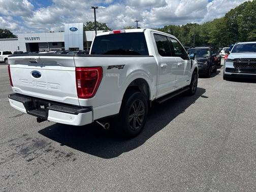 Oxford White 2023 Ford F-150 XLT