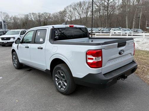 Space White Metallic 2026 Ford Maverick XLT