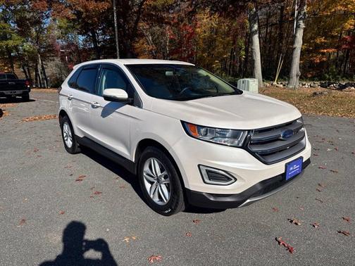 White Platinum Clearcoat Metallic 2017 Ford Edge SEL