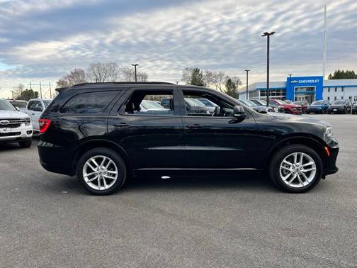 DB Black Crystal Clearcoat 2023 Dodge Durango GT Premium