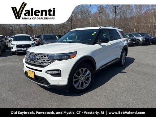 White Metallic 2023 Ford Explorer Limited