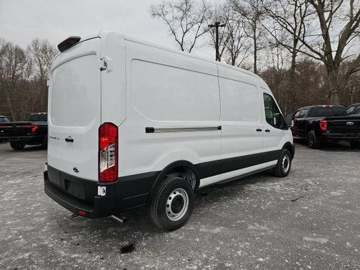 2024 Ford Transit-250 148 WB Medium Roof Cargo