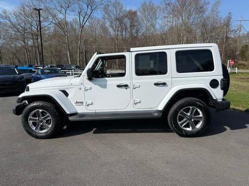 2022 Jeep Wrangler Unlimited Sahara