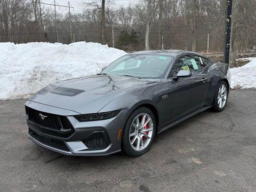 2026 Ford Mustang GT Premium