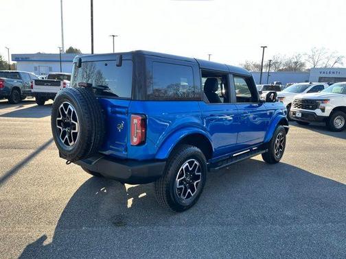 2024 Ford Bronco Outer Banks