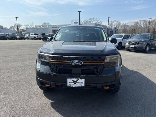 Shadow Black 2026 Ford Maverick Tremor