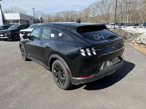 2024 Ford Mustang Mach-E Select