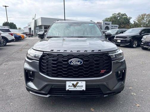 Gray Metallic 2027 Ford Explorer ST
