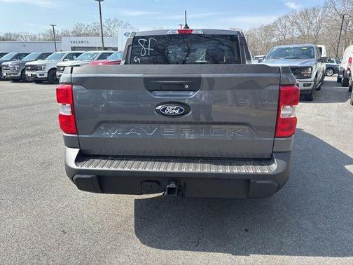 Carbonized Gray Metallic 2026 Ford Maverick XL