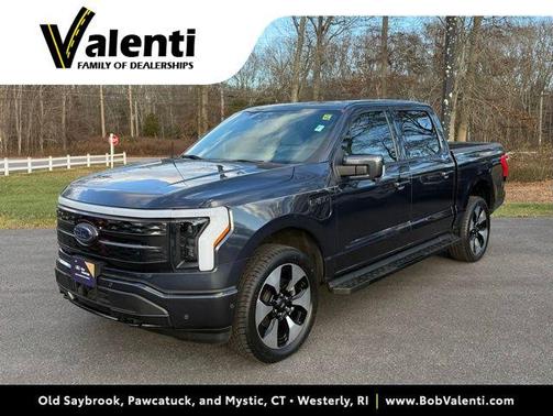 2022 Ford F-150 Lightning Platinum