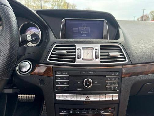 Tan 2017 Mercedes-Benz E-Class E 400