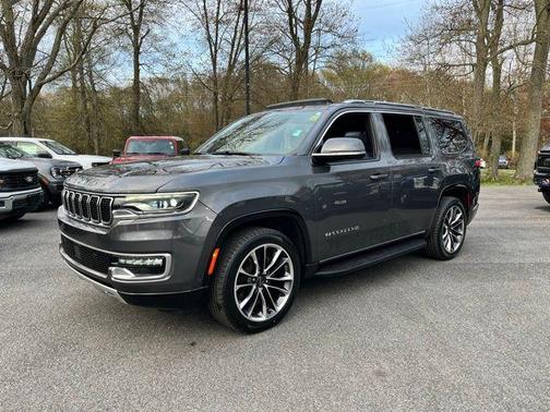 Metallic 2022 Jeep Wagoneer Series II