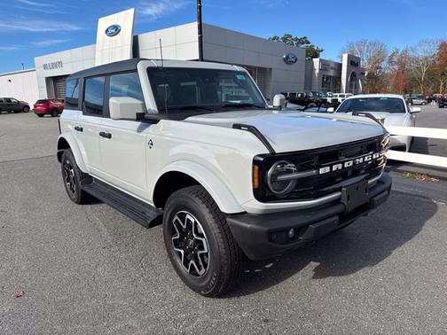 Avalanche 2026 Ford Bronco Base