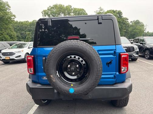 Blue Metallic 2026 Ford Bronco Base