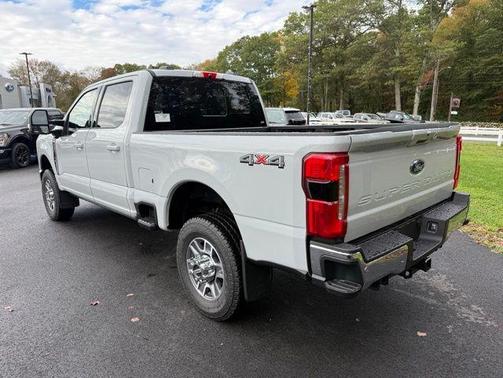 2026 Ford F-350 Lariat Super Duty