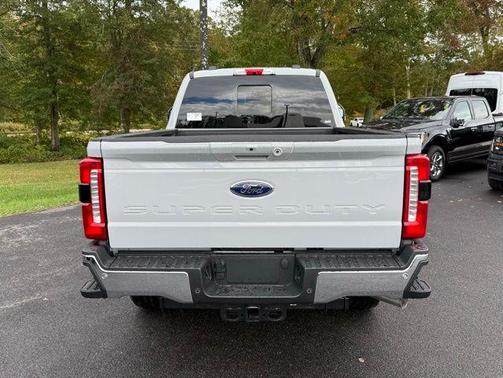 2026 Ford F-350 Lariat Super Duty