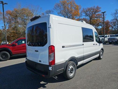 2025 Ford Transit-150 Base