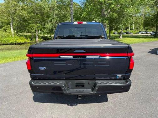 2023 Ford F-150 Lightning LARIAT