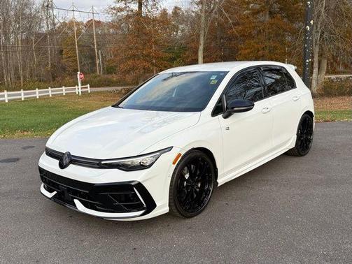 2025 Volkswagen Golf R 2.0T Black Edition