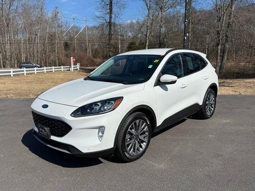 2020 Ford Escape Titanium