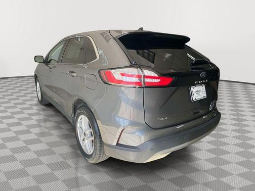 Carbonized Gray Metallic 2024 Ford Edge SEL