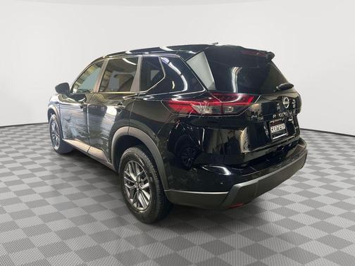 Black 2023 Nissan Rogue S