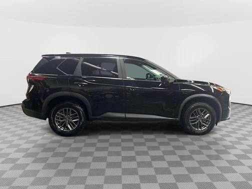 Black 2023 Nissan Rogue S