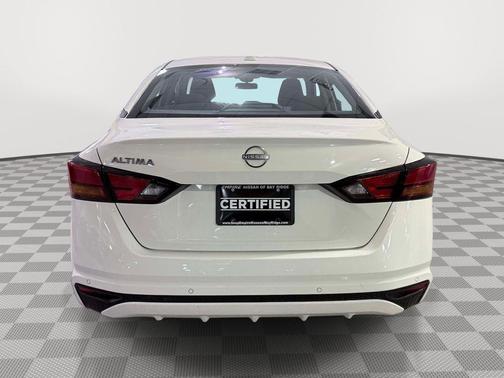 Glacier White 2025 Nissan Altima S