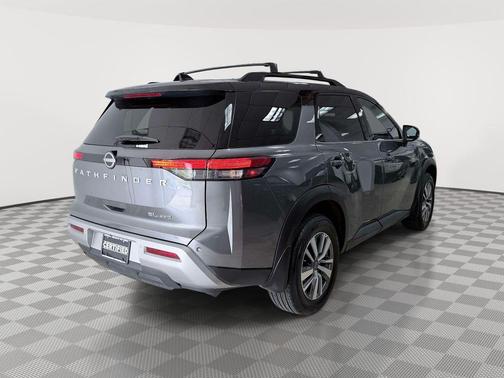 2t Gun Blk Roof 2025 Nissan Pathfinder SL