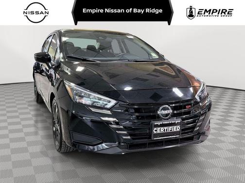 Super Black Metallic 2024 Nissan Versa 1.6 SR