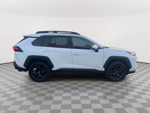 Ice 2024 Toyota RAV4 Adventure