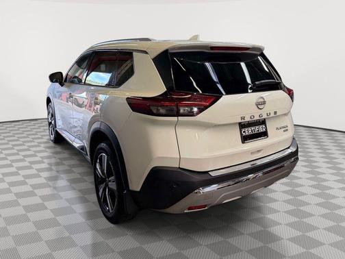 White 2023 Nissan Rogue Platinum
