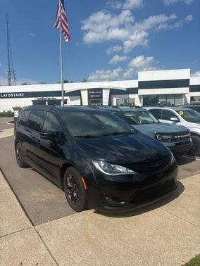 2020 Chrysler Pacifica Limited
