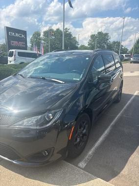 2020 Chrysler Pacifica Limited