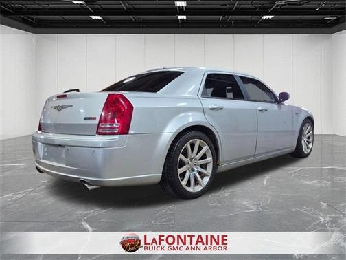 2008 Chrysler 300C SRT-8