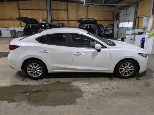 2017 Mazda Mazda3 Sport