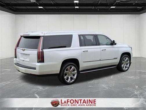 2016 Cadillac Escalade ESV Premium