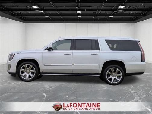 2016 Cadillac Escalade ESV Premium