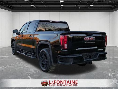 2025 GMC Sierra 1500 Elevation