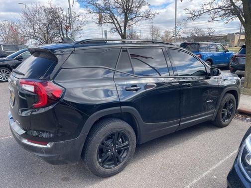 Ebony Twilight Metallic 2023 GMC Terrain AT4