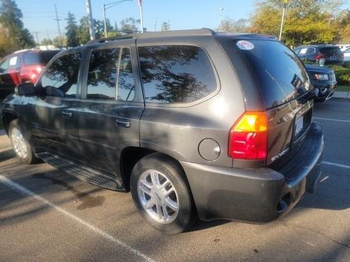 2007 GMC Envoy Denali