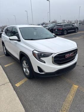 Summit White 2020 GMC Terrain SLE