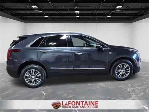 2022 Cadillac XT5 Premium Luxury