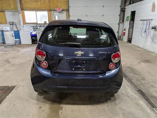 2016 Chevrolet Sonic LT