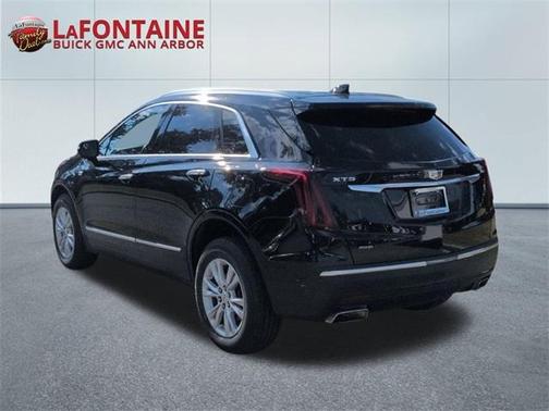 2023 Cadillac XT5 Luxury