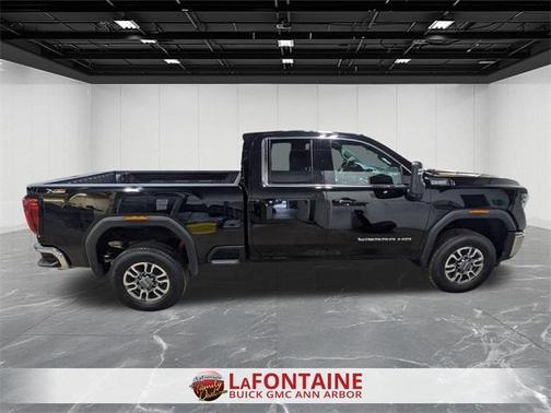 2024 GMC Sierra 2500 SLE