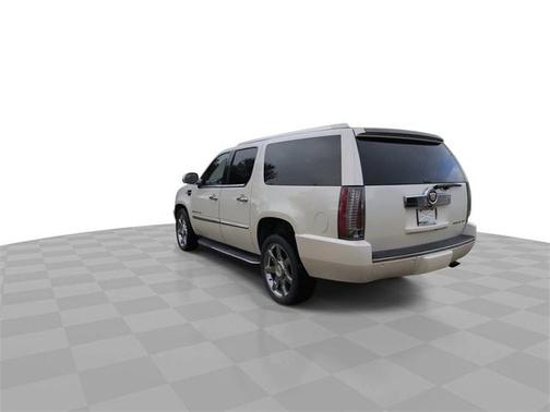 2014 Cadillac Escalade ESV Luxury
