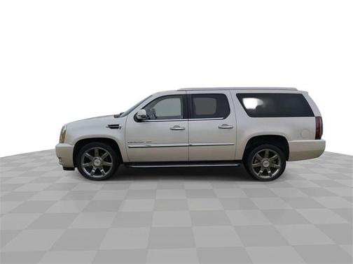 2014 Cadillac Escalade ESV Luxury